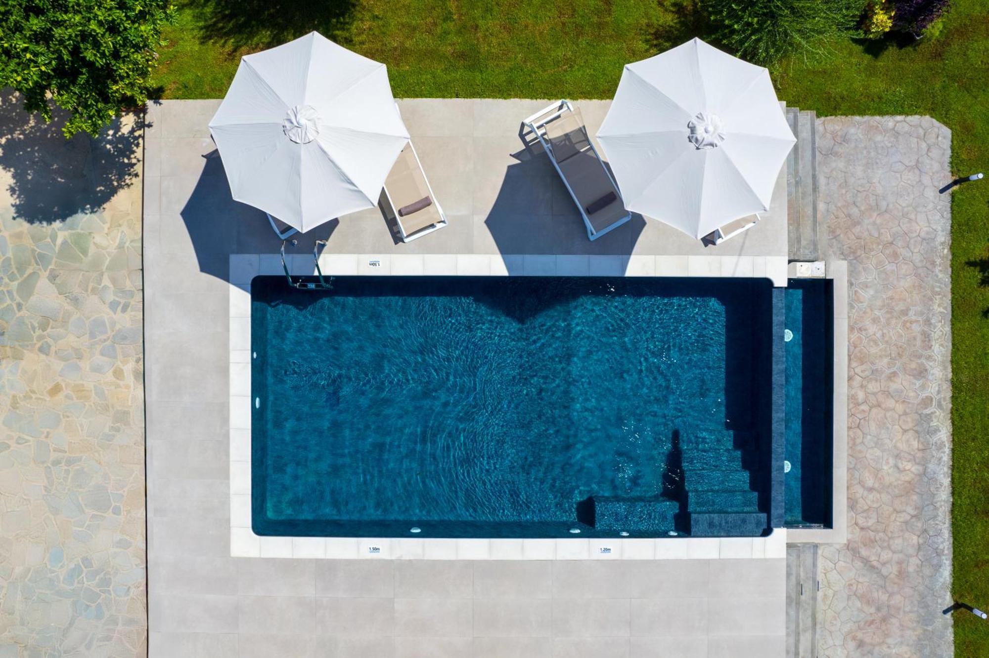 Villa Costazia *