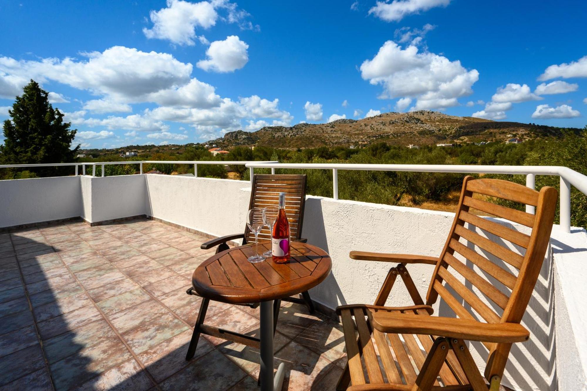 Villa Costazia *